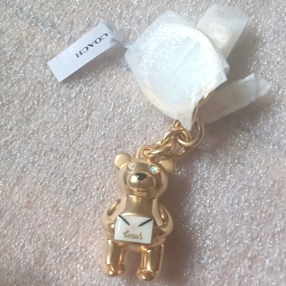 NWT COACH Valentine's Day Bear Bag Charm - Picture 2 of 5